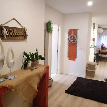 شقة With 2 Bedrooms In With Wifi *