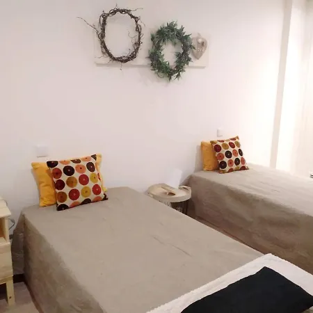 With 2 Bedrooms In With Wifi *